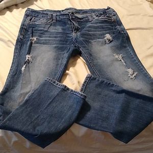 Ariya jeans